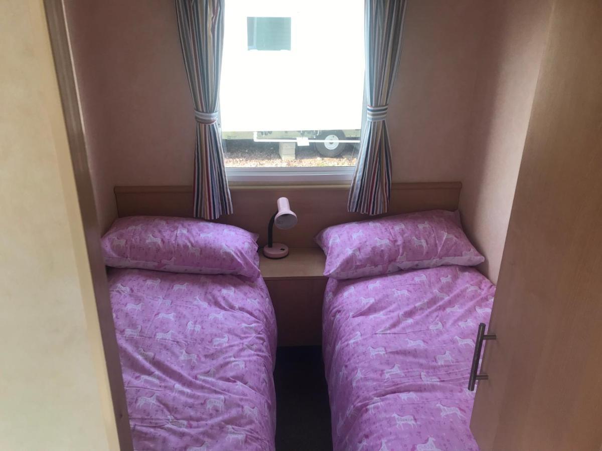 Caravan 50. Nairn Lochloy Holiday Park Eksteriør bilde