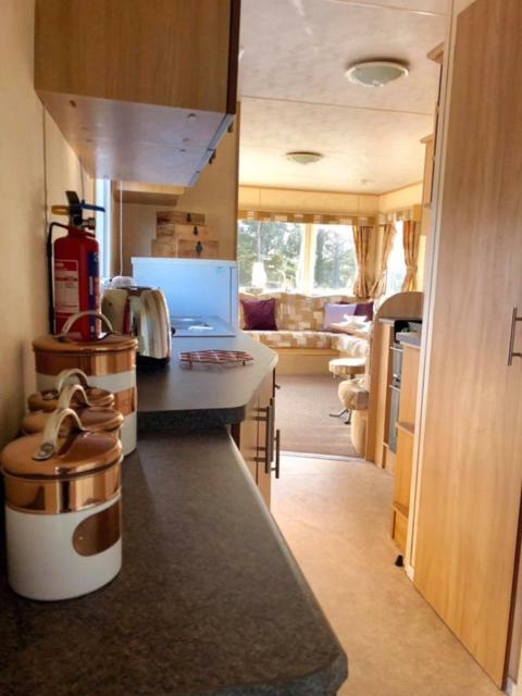 Caravan 50. Nairn Lochloy Holiday Park Eksteriør bilde