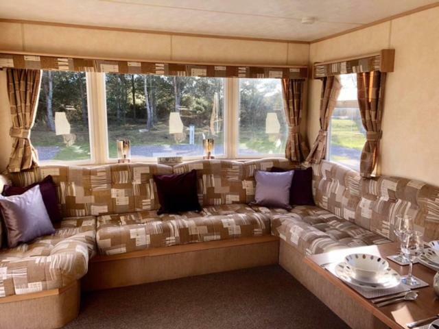 Caravan 50. Nairn Lochloy Holiday Park Eksteriør bilde