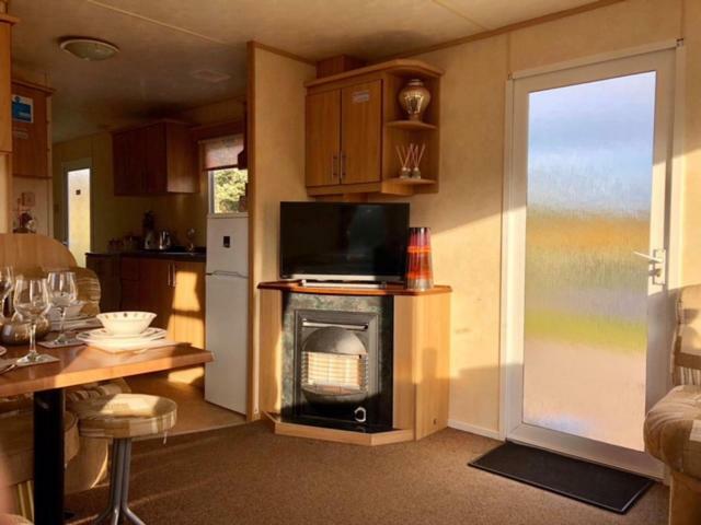 Caravan 50. Nairn Lochloy Holiday Park Eksteriør bilde